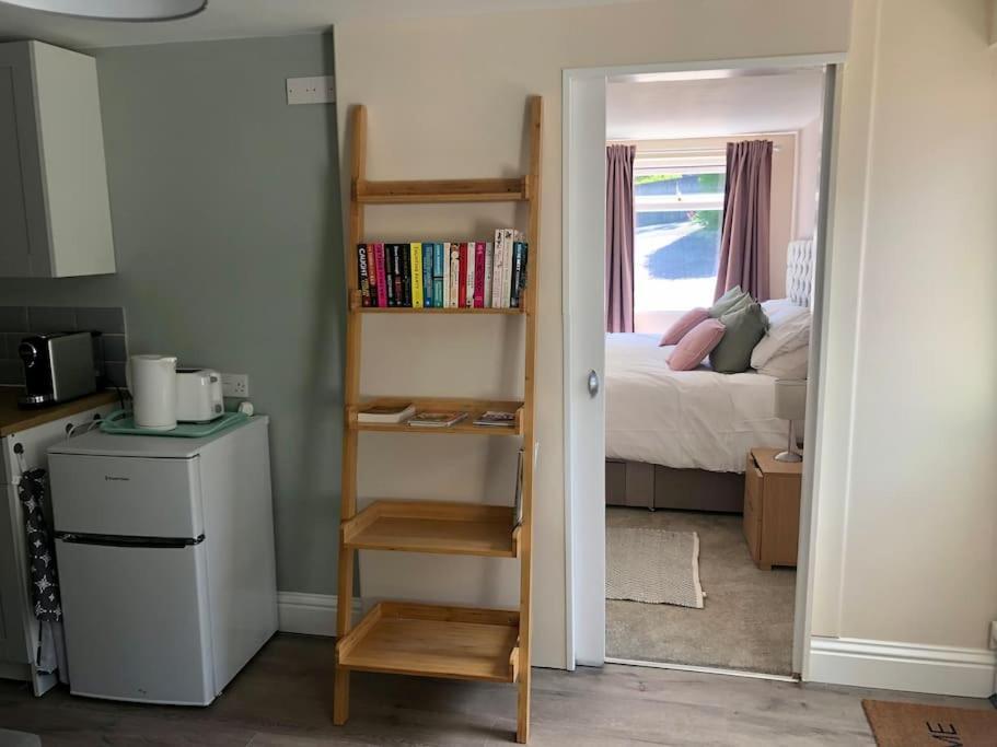 Quiet And Cosy Flat, Close To Centre *