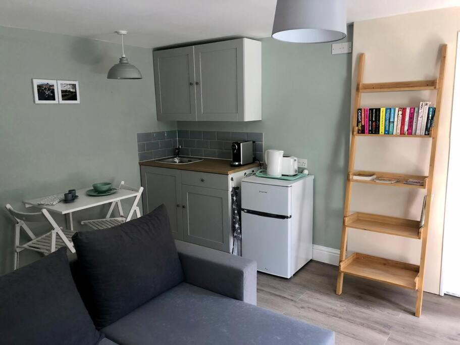 Quiet And Cosy Flat, Close To Centre Апартаменты *