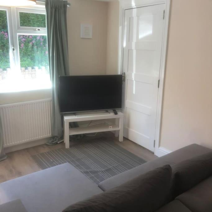 Quiet And Cosy Flat, Close To Centre * Bath